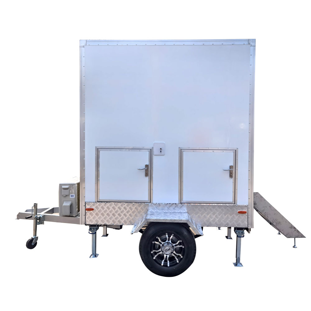 2m（6.5ft）Single Stall Toilet Trailer