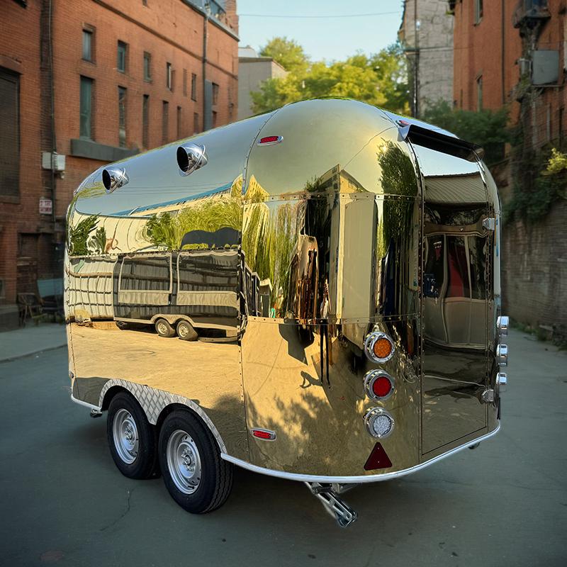 Qingfeng type mobile food trailer