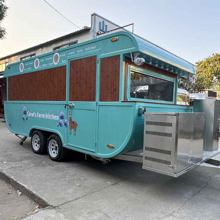 Boat type mobile dining car