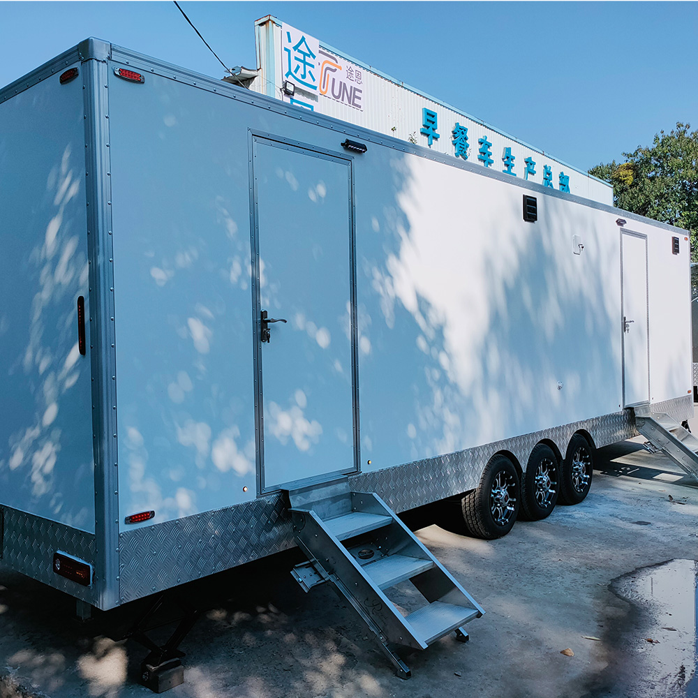 8.5m deluxe portable toilet