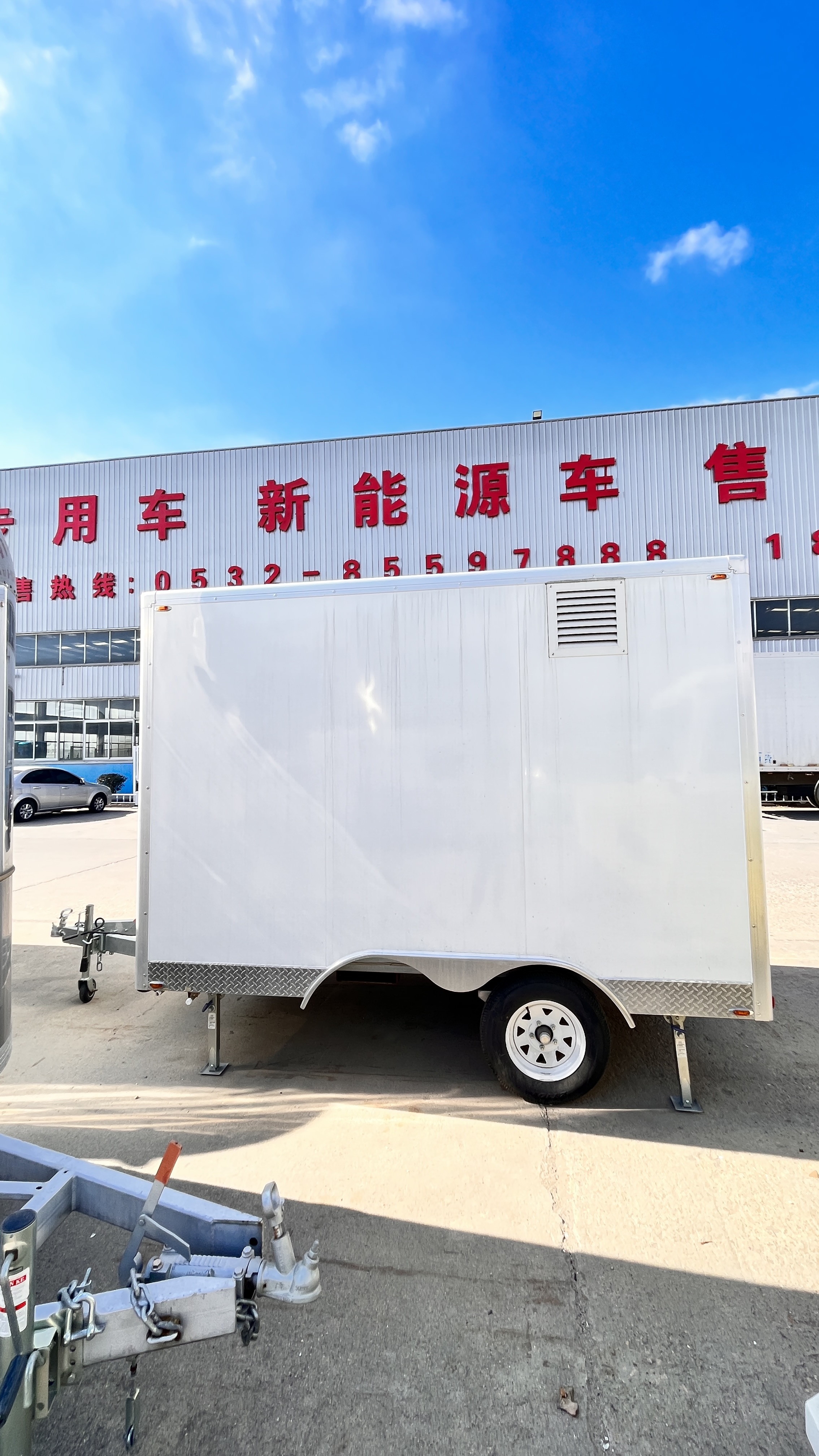 Square food carts unlock new imaginations of street dining