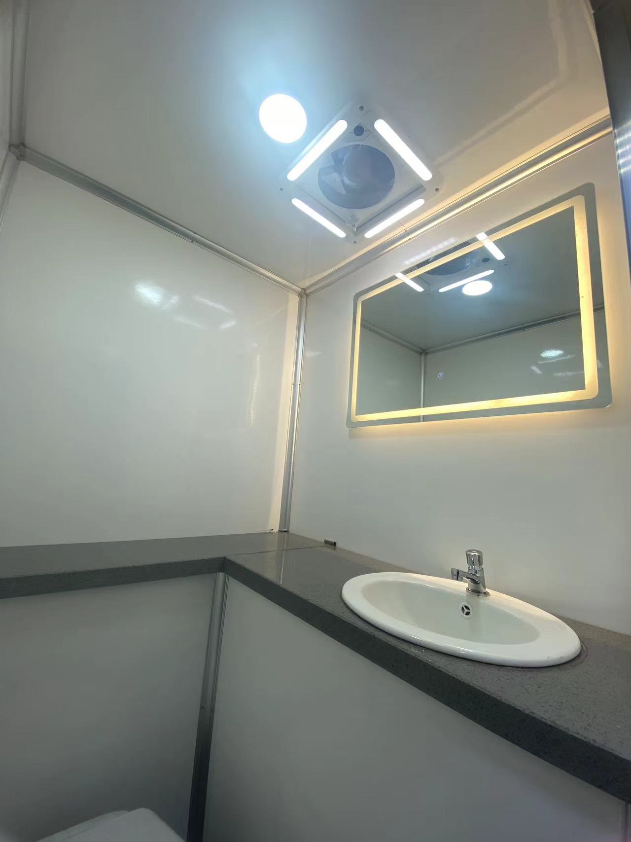Single-room mobile toilets | Recycling · Low-carbon and environmentally friendly