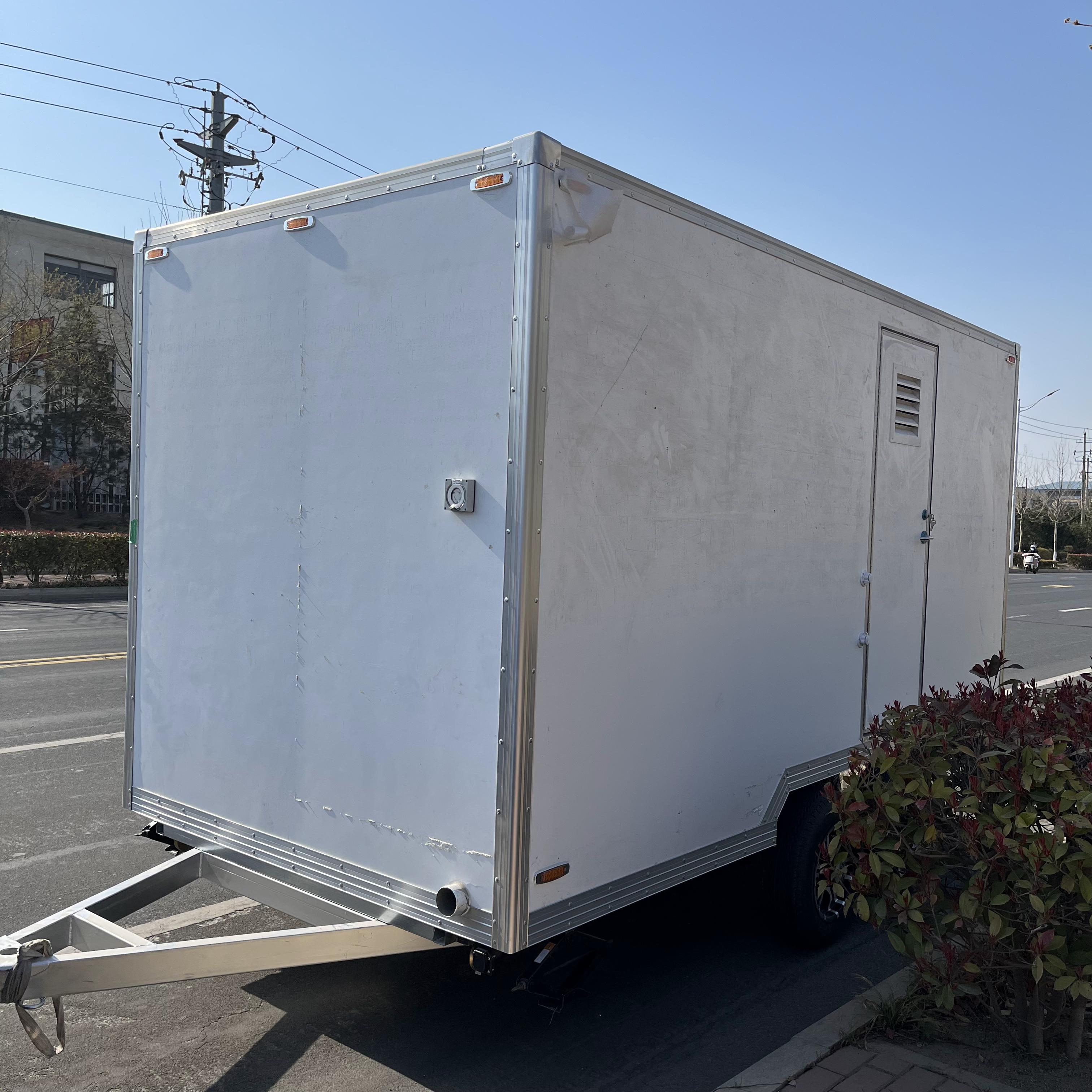 Three white trailer toilets, movable "sanitary fortresses", firmly safeguard cleanliness