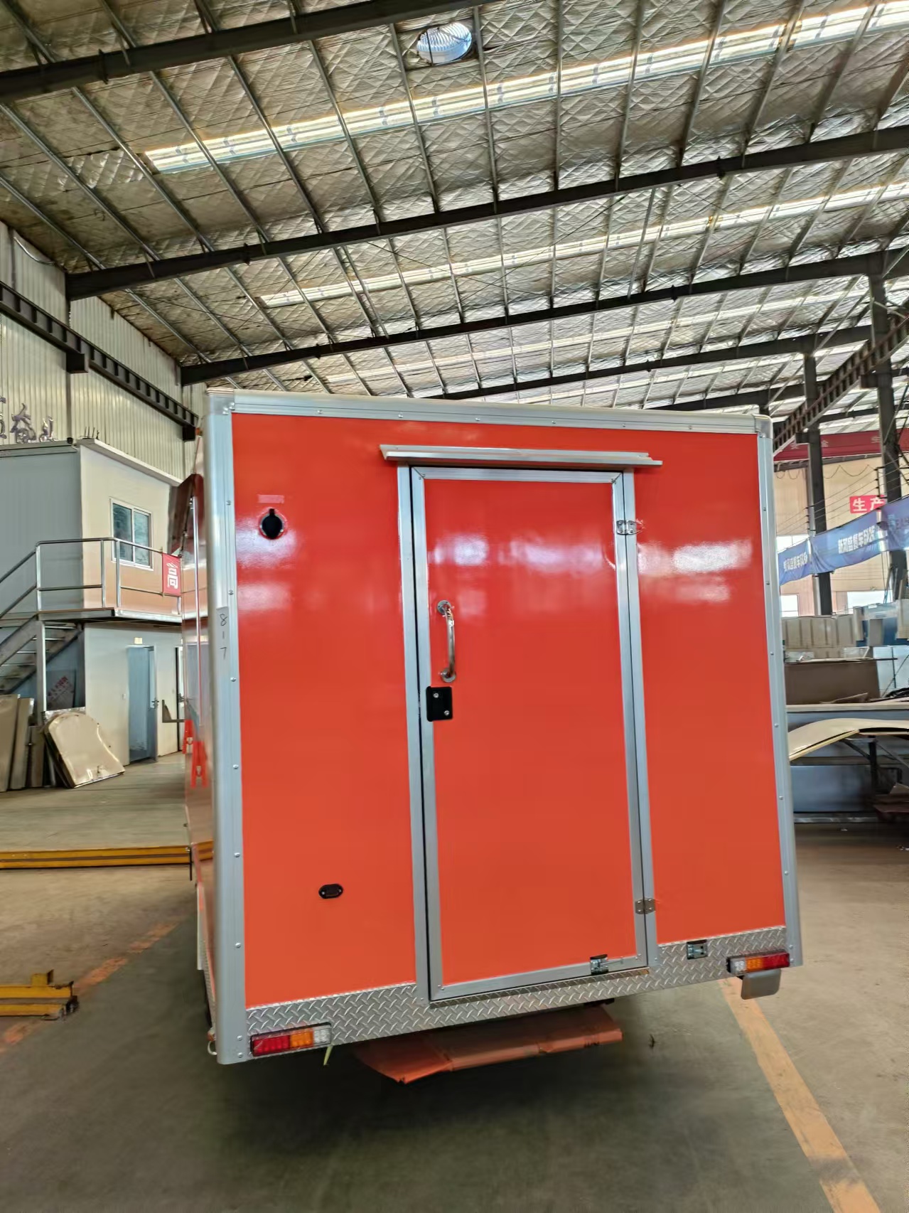 Orange 4-meter square dining cart, large-capacity operation counter, sunshade and rain protection mobile dining space