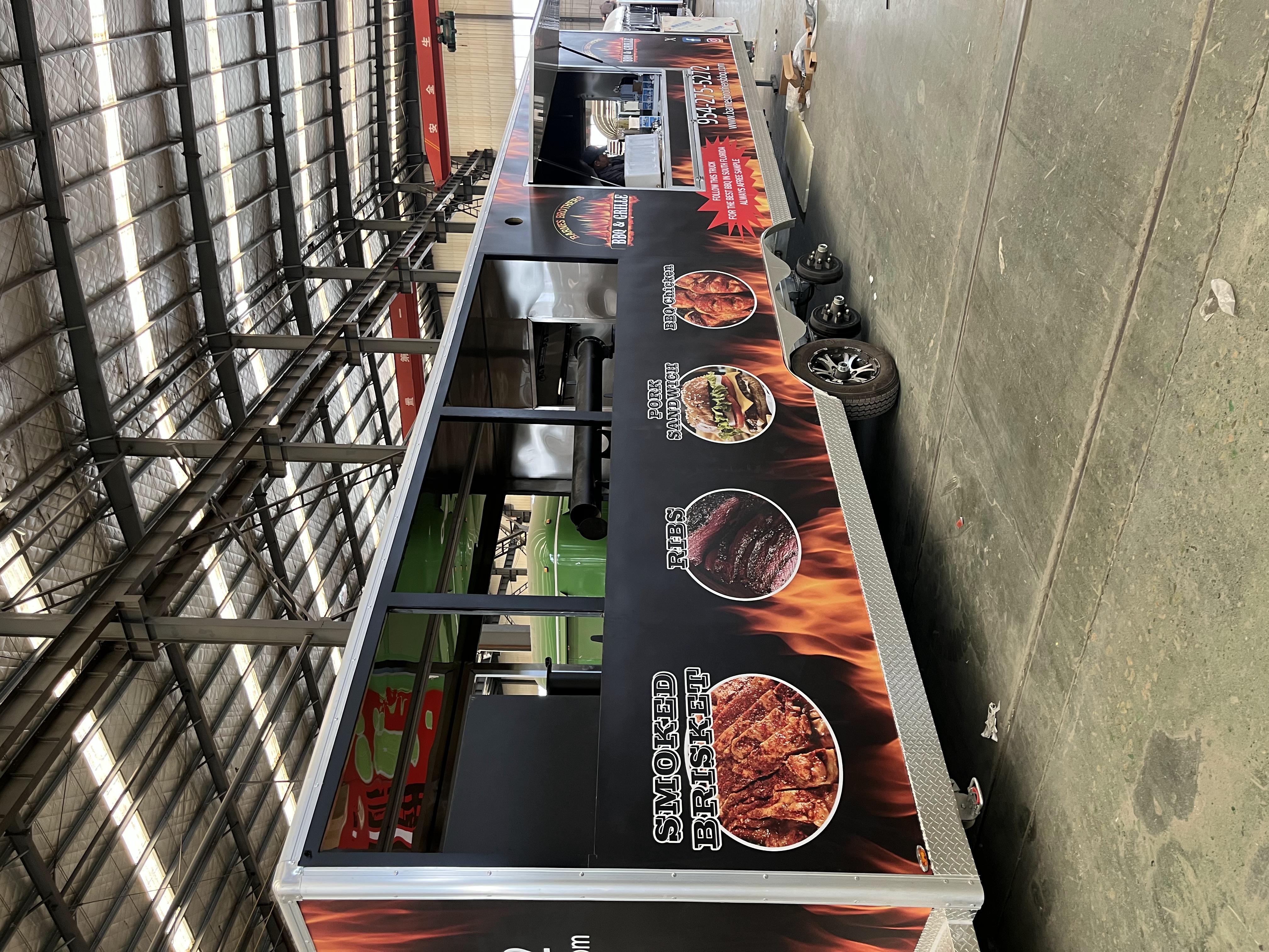 Black empty car | Square body that can be pasted with posters or hung with light boxes, a brand display surface that can move and walk!
