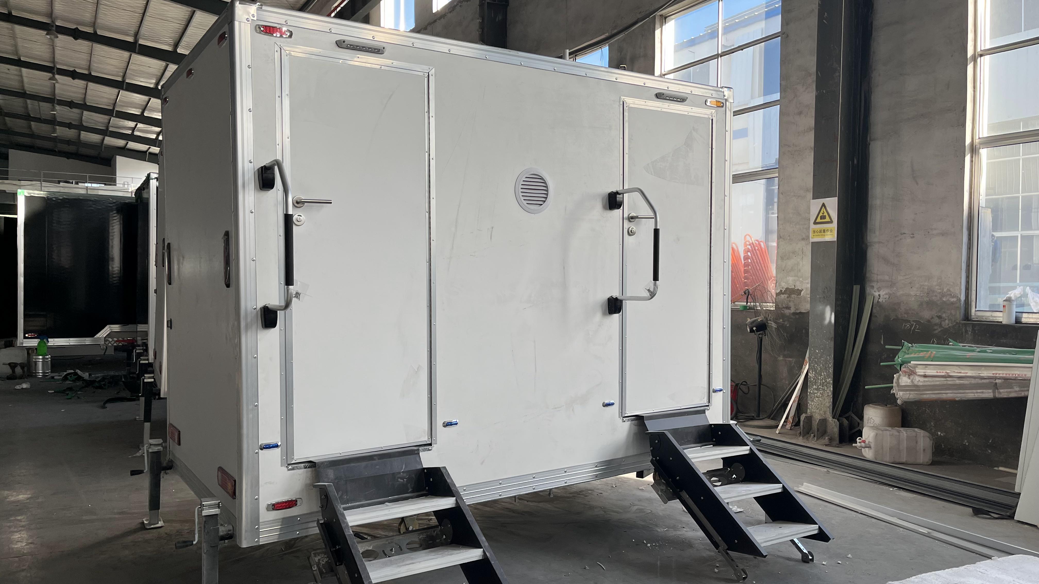 Mobile double toilet white trailer | Two independent bathrooms + waterproof floor + ventilation system for more comfortable outdoor use