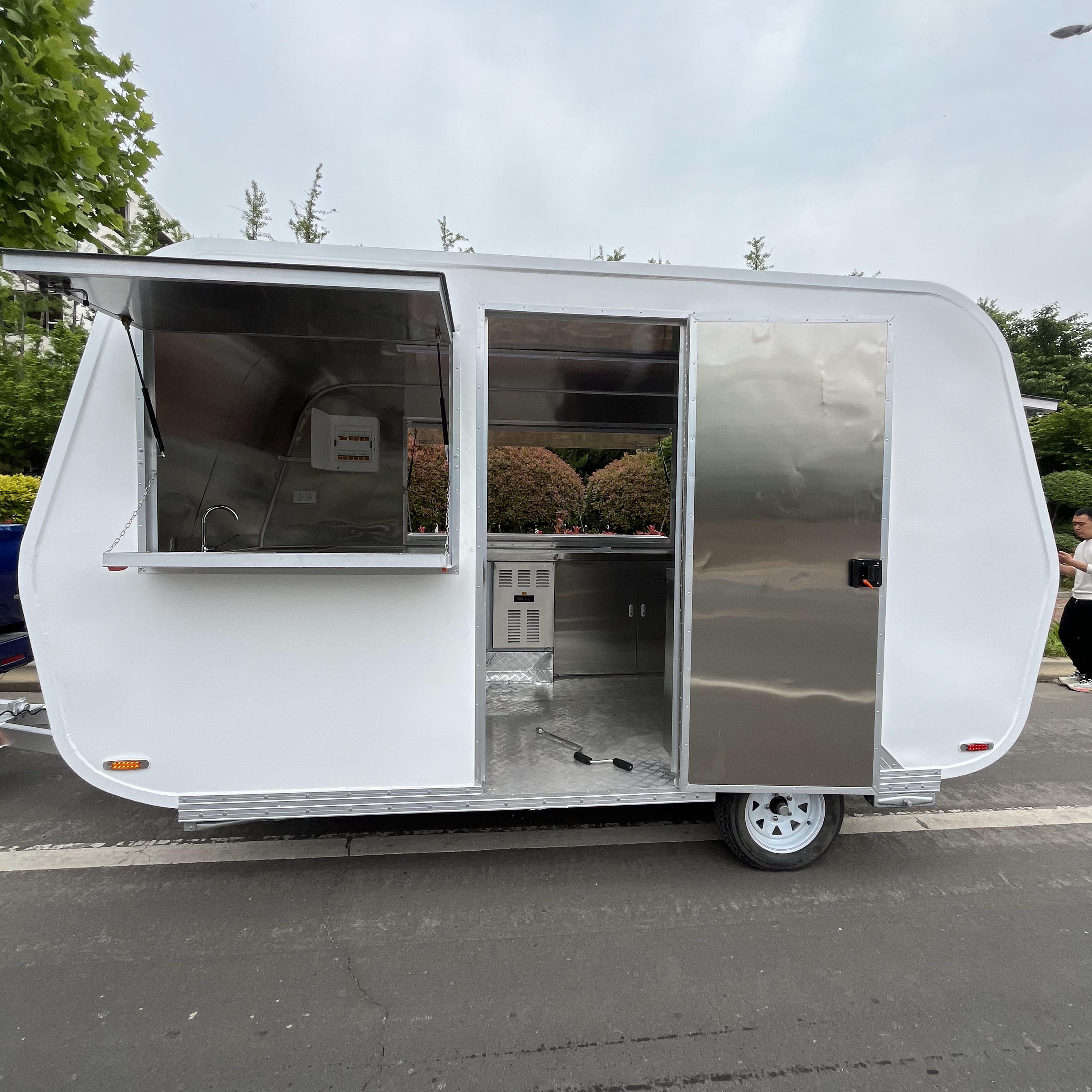 White irregular-shaped trailer | Folding and lifting design · Mobile shop that can be towed and gone