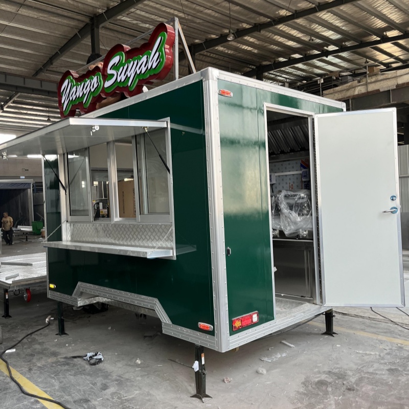 Green portable food truck