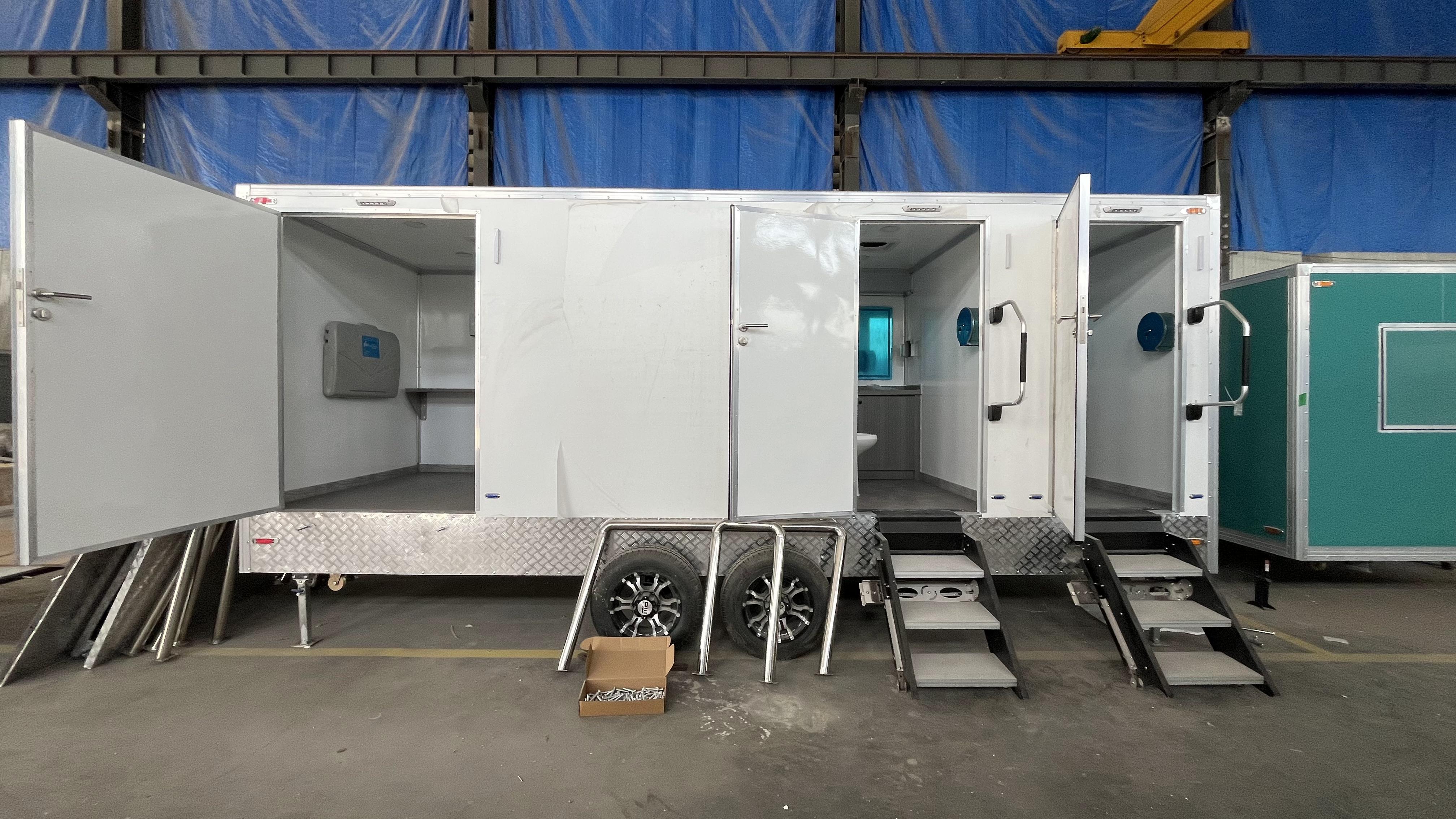 Disabled mobile toilet trailer folding barrier-free toilet with self-cleaning system for sewage storage, flood control and disaster relief/emergency facilities for field operations