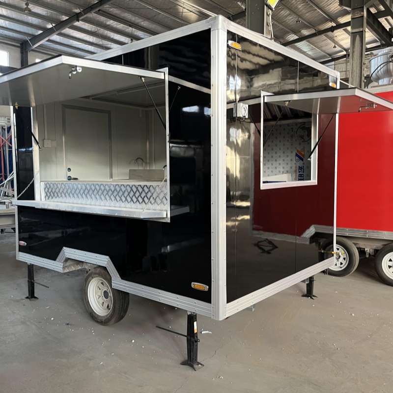 Black square mobile food truck trailer: Minimalist design + flexible movement, an eye-catching food station on the street