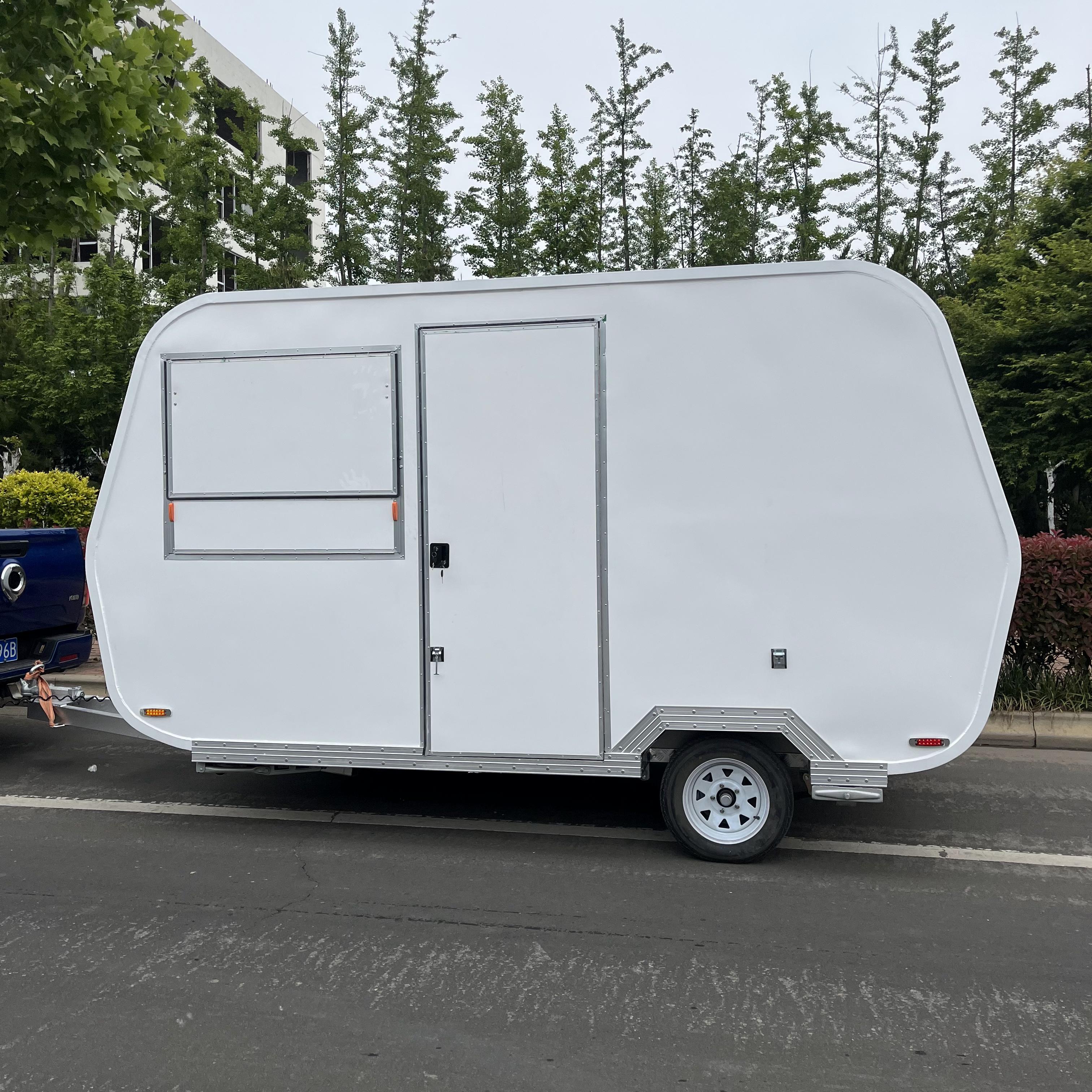 White irregular-shaped trailer | Folding and lifting design · Mobile shop that can be towed and gone