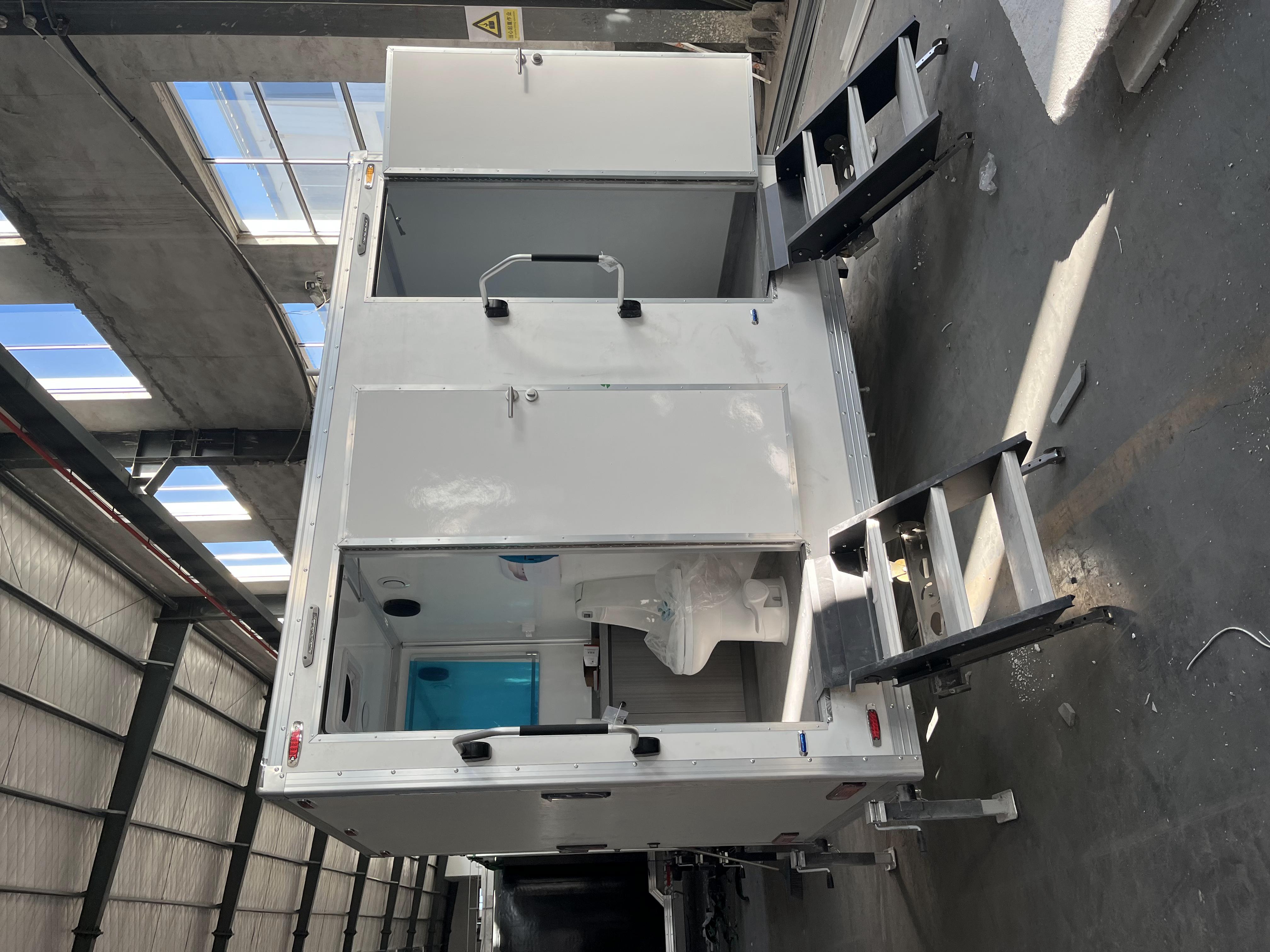 Mobile double toilet white trailer | Two independent bathrooms + waterproof floor + ventilation system for more comfortable outdoor use