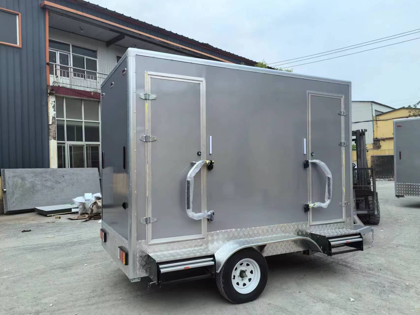 The silver towable mobile workspace is convenient and flexible for multiple scenarios