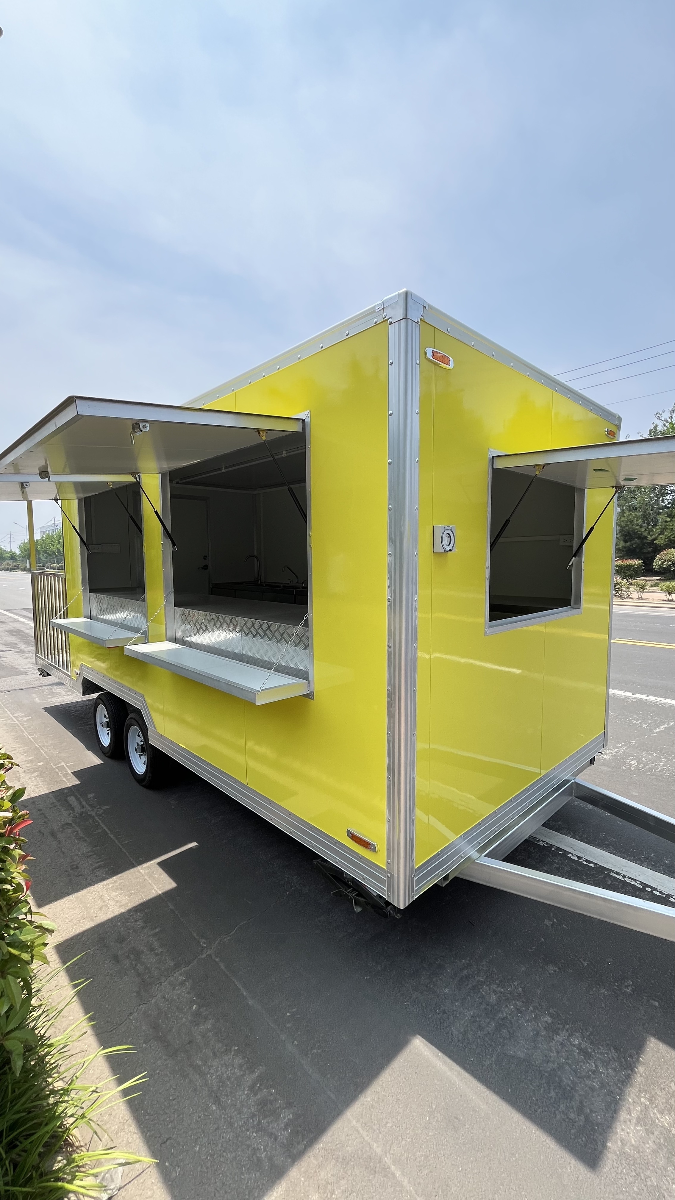Light green portable and mobile food truck trailer, a great helper for setting up stalls and camping