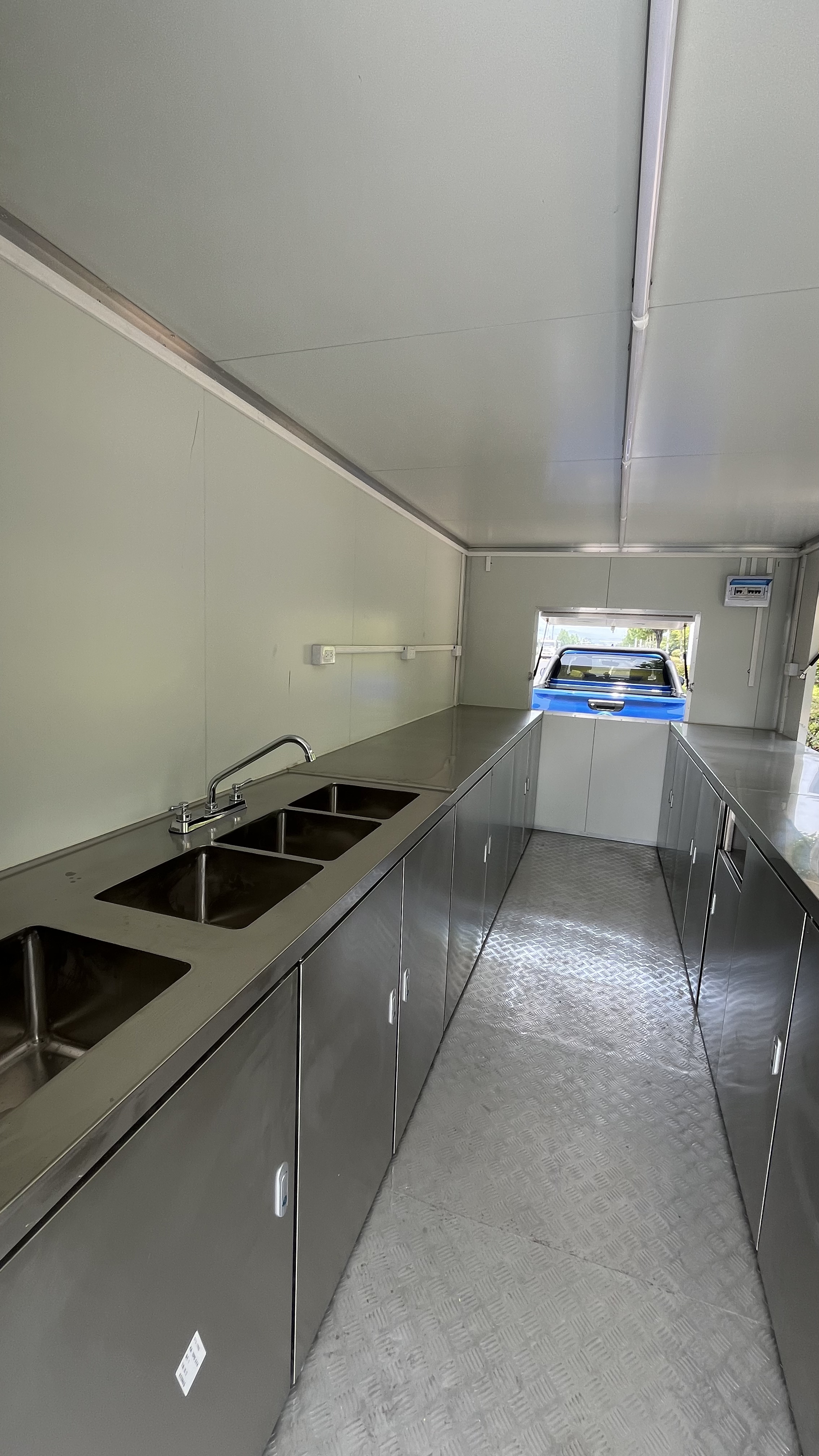 Light green portable and mobile food truck trailer, a great helper for setting up stalls and camping