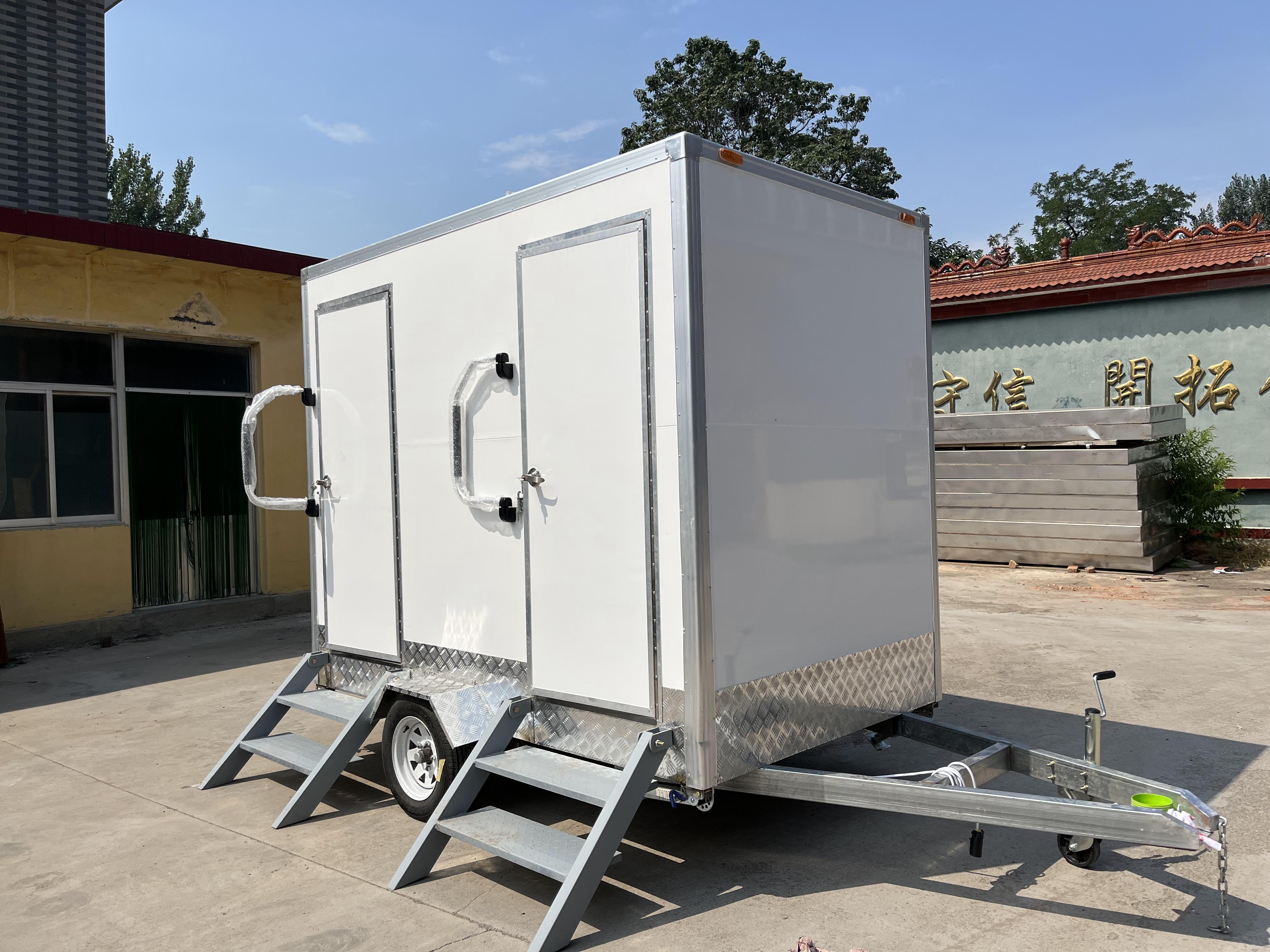 Multi-functional double-door portable toilet trailer, meeting the hygiene needs of different outdoor scenarios