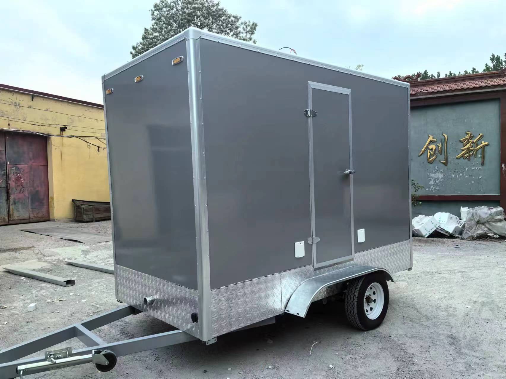 The silver towable mobile workspace is convenient and flexible for multiple scenarios