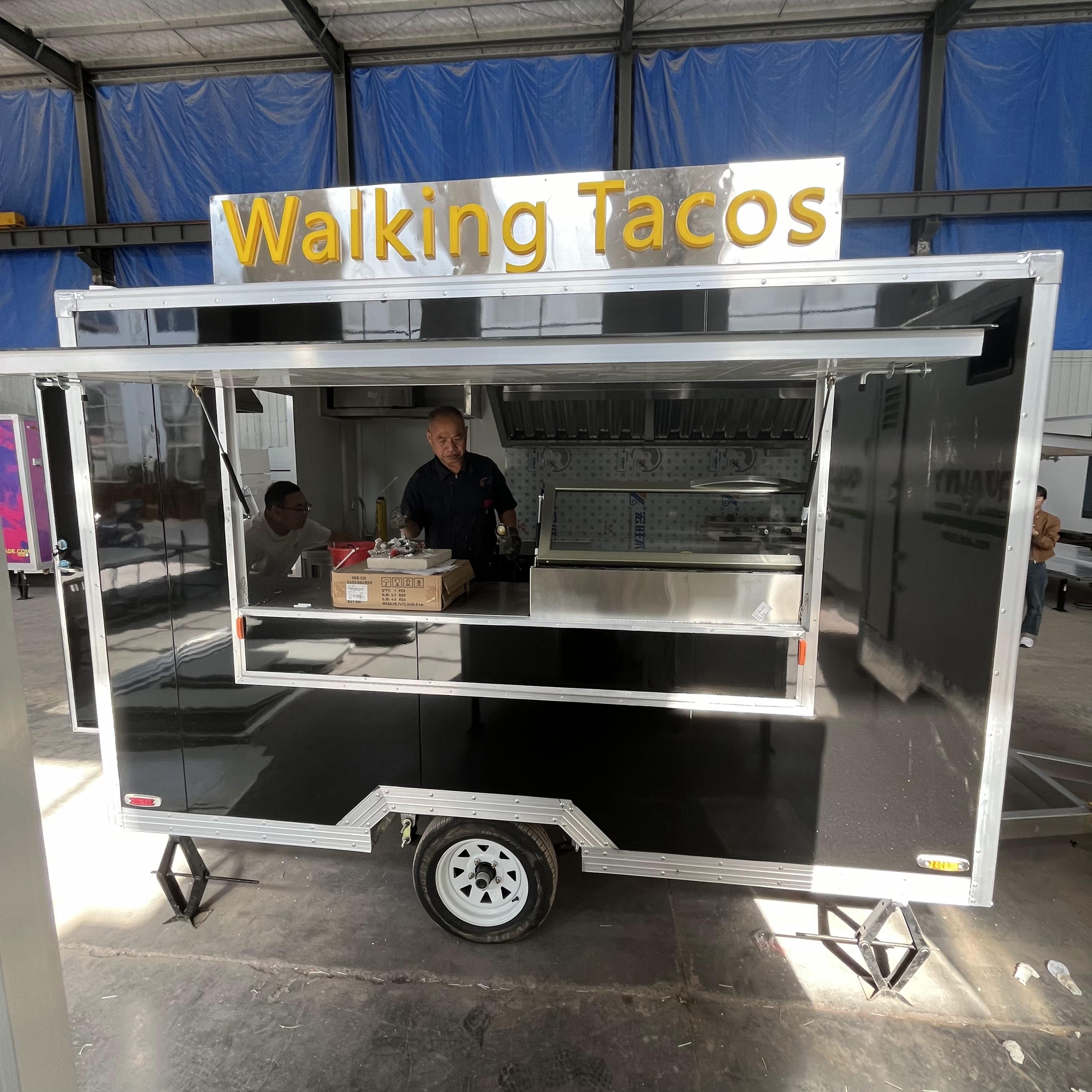 "Walking Tacos" customized food truck, a great helper for mobile business operations