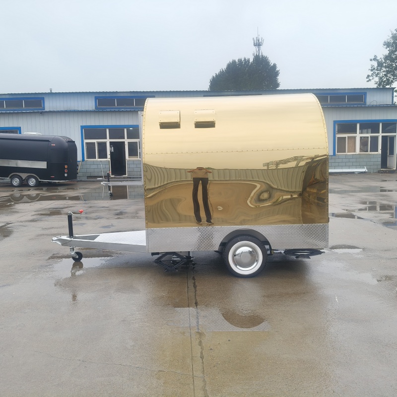 The eye-catching golden mirror food truck, a mobile snack business trailer, is a powerful tool for starting a business and setting up a stall