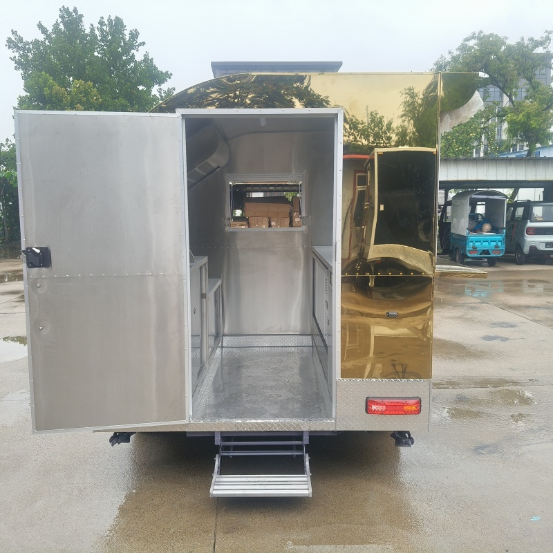 The eye-catching golden mirror food truck, a mobile snack business trailer, is a powerful tool for starting a business and setting up a stall