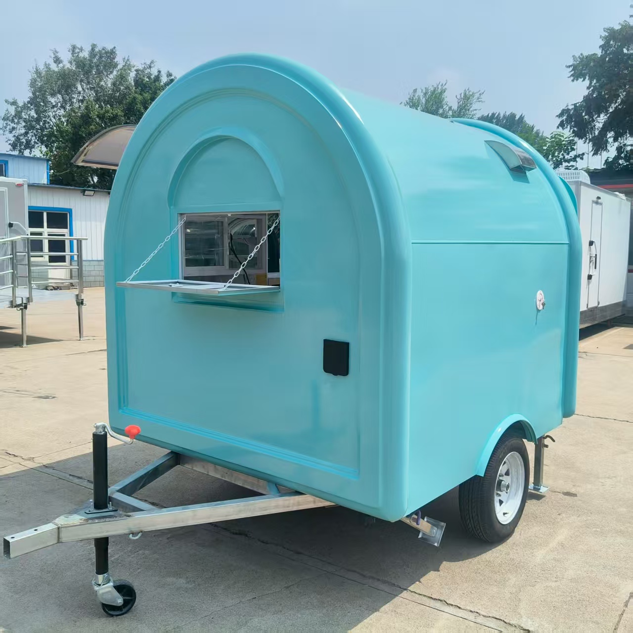 Retro-style mobile snack truck, towable commercial catering vehicle
