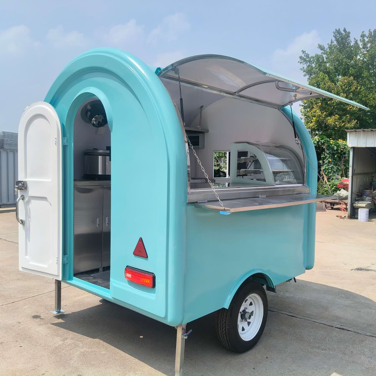 Retro-style mobile snack truck, towable commercial catering vehicle