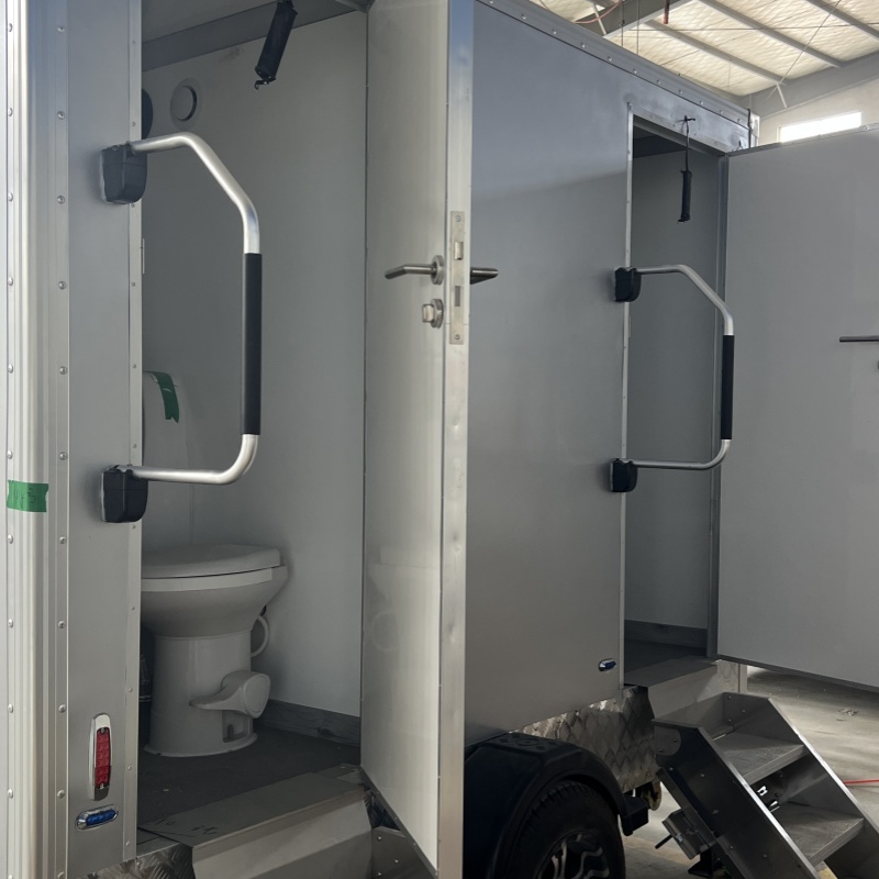 The towable double-door mobile bathroom is made of industrial-grade materials and is practical for flexible deployment