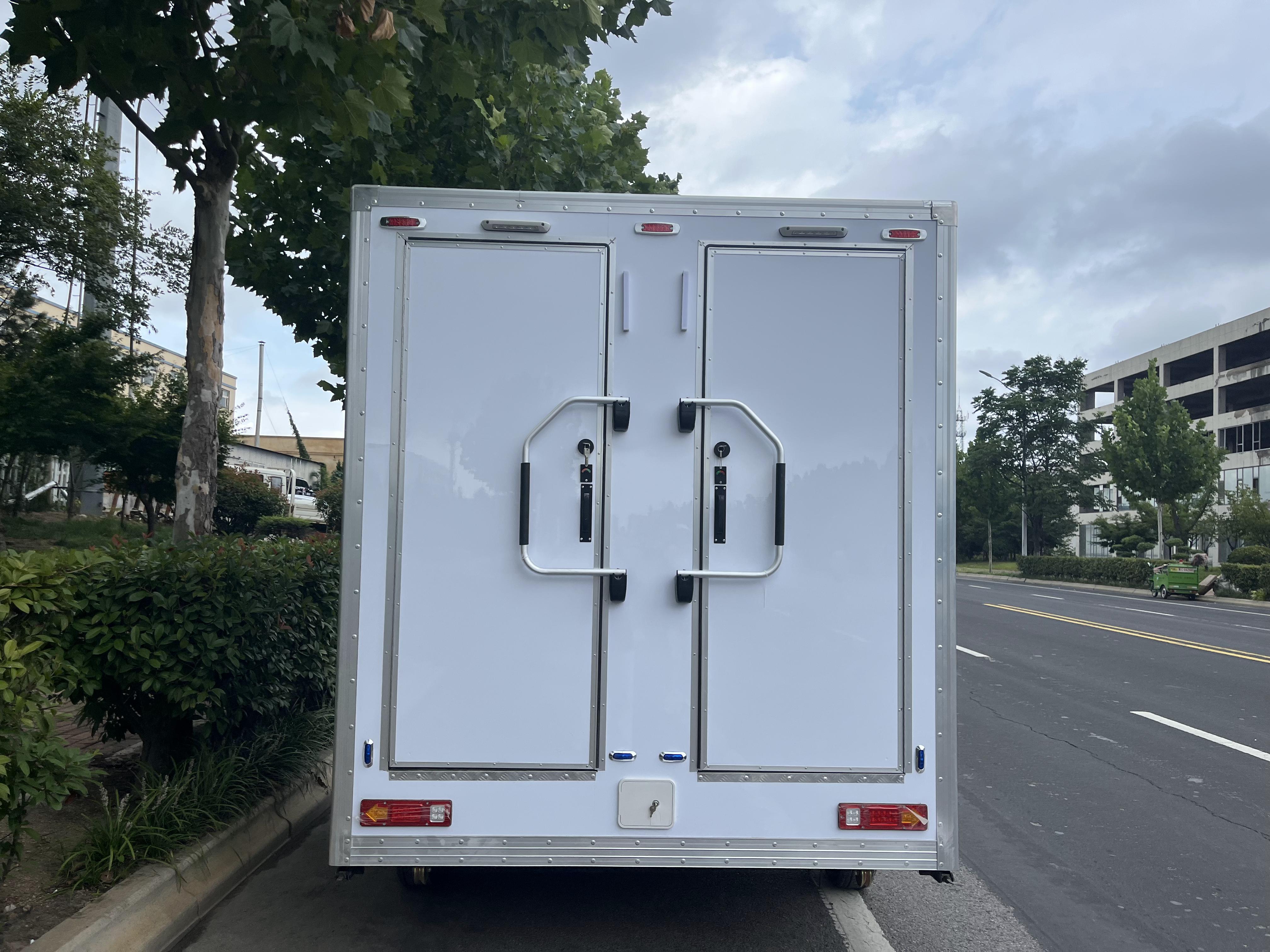 Double-door trailer mobile toilet, outdoor practical bathroom