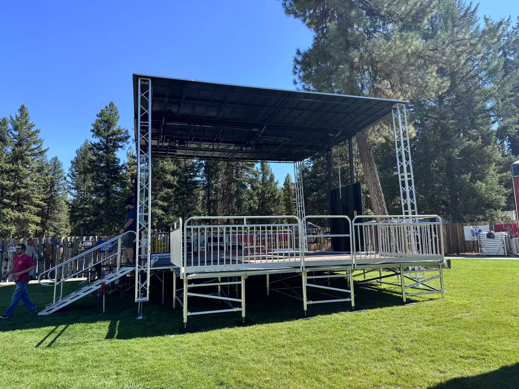 Portable outdoor stage: Creating a mobile performance space