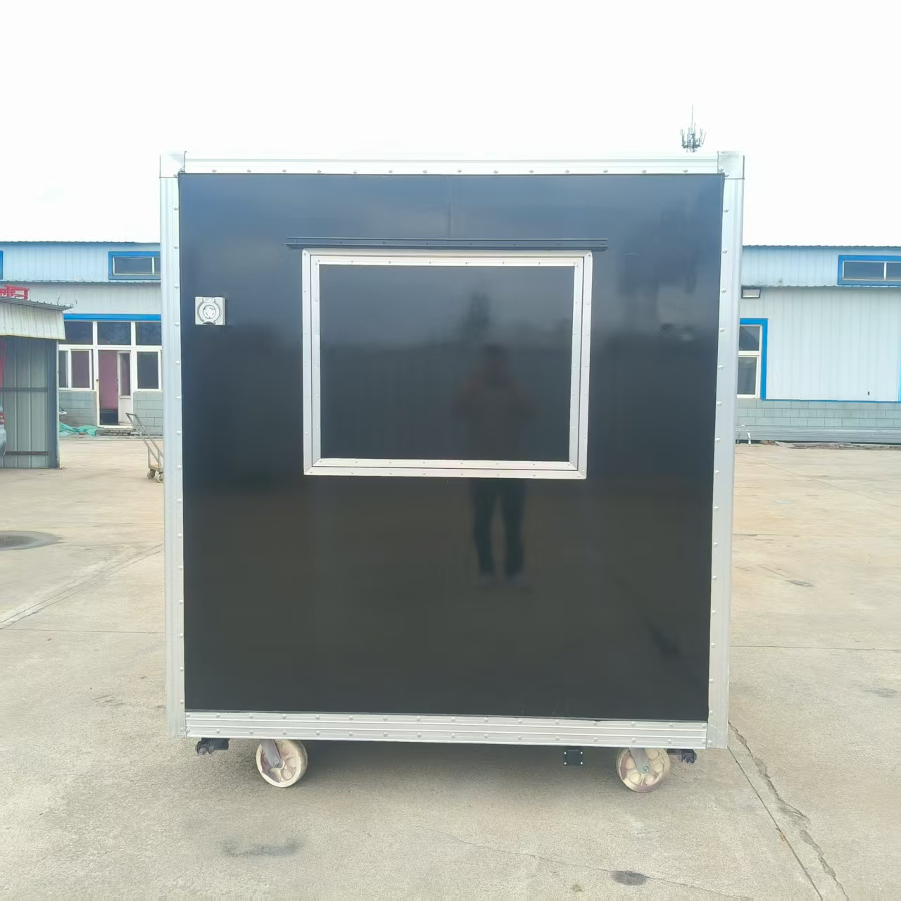 Mobile kiosk, multi-functional mobile snack truck, food truck