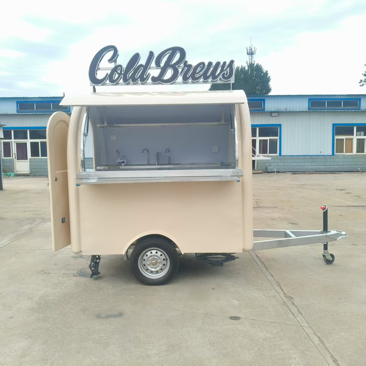 Beige arc-shaped door mobile shop portable mobile sales trailer