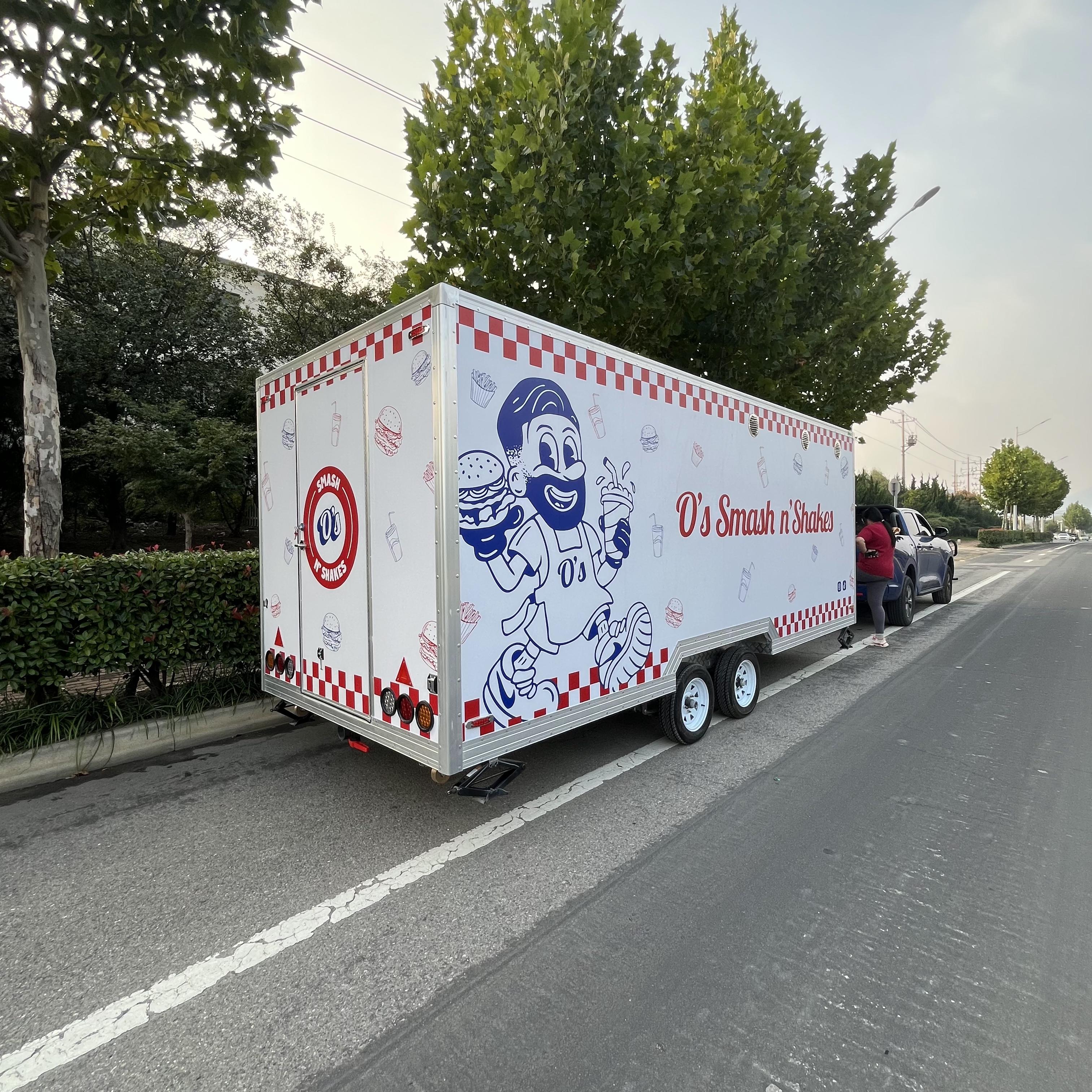 “O's Smash n' Shakes Food Trailer - Your Mobile Burger & Shake Haven”