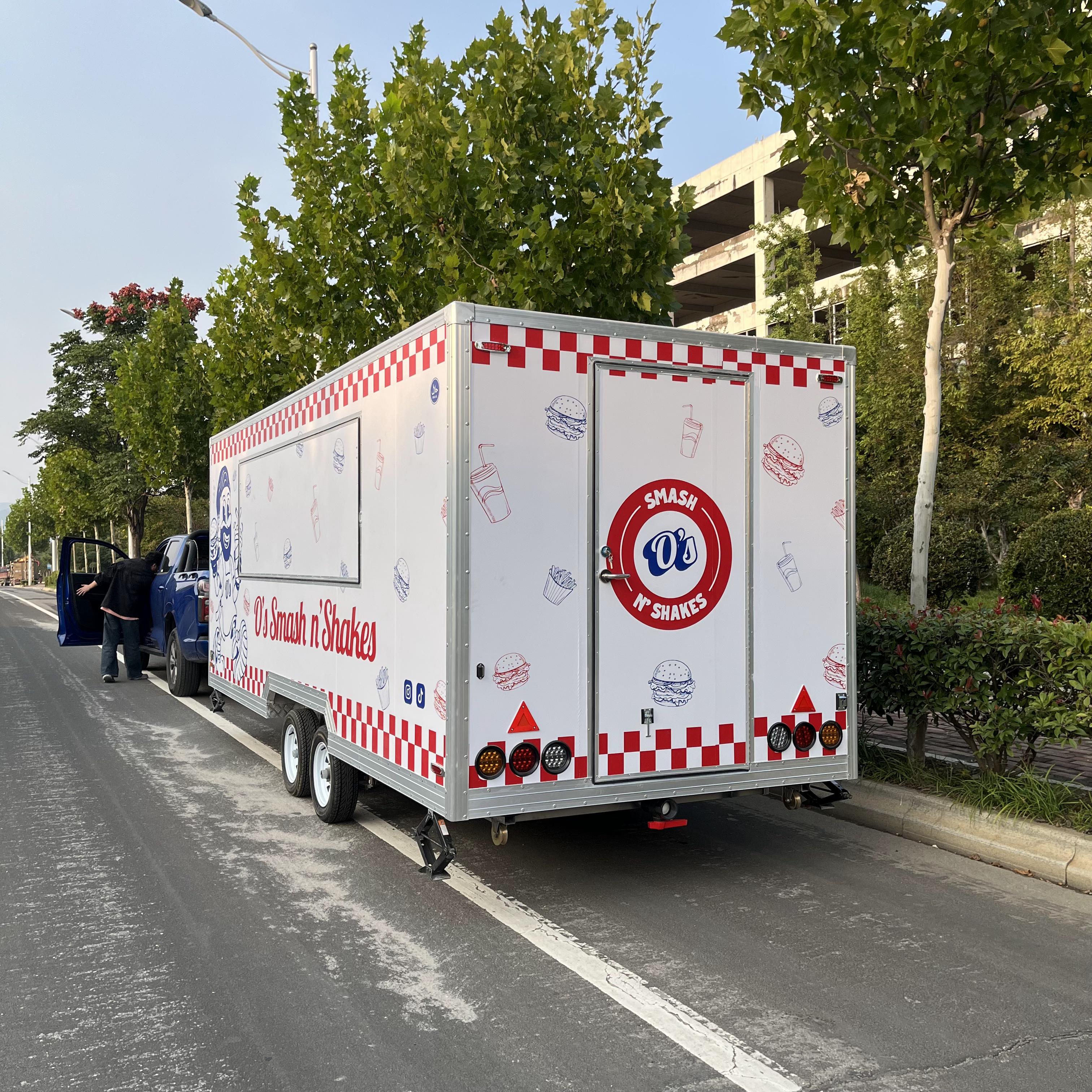 “O's Smash n' Shakes Food Trailer - Your Mobile Burger & Shake Haven”