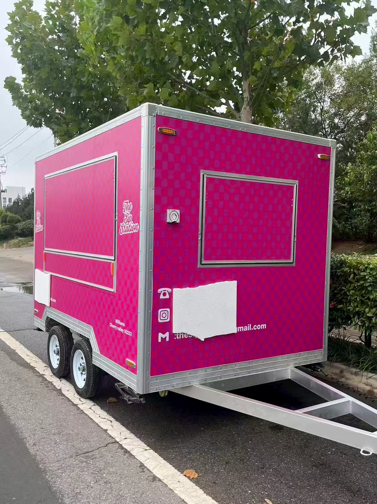 Bright pink! "The Sip Station" multi-functional mobile food truck