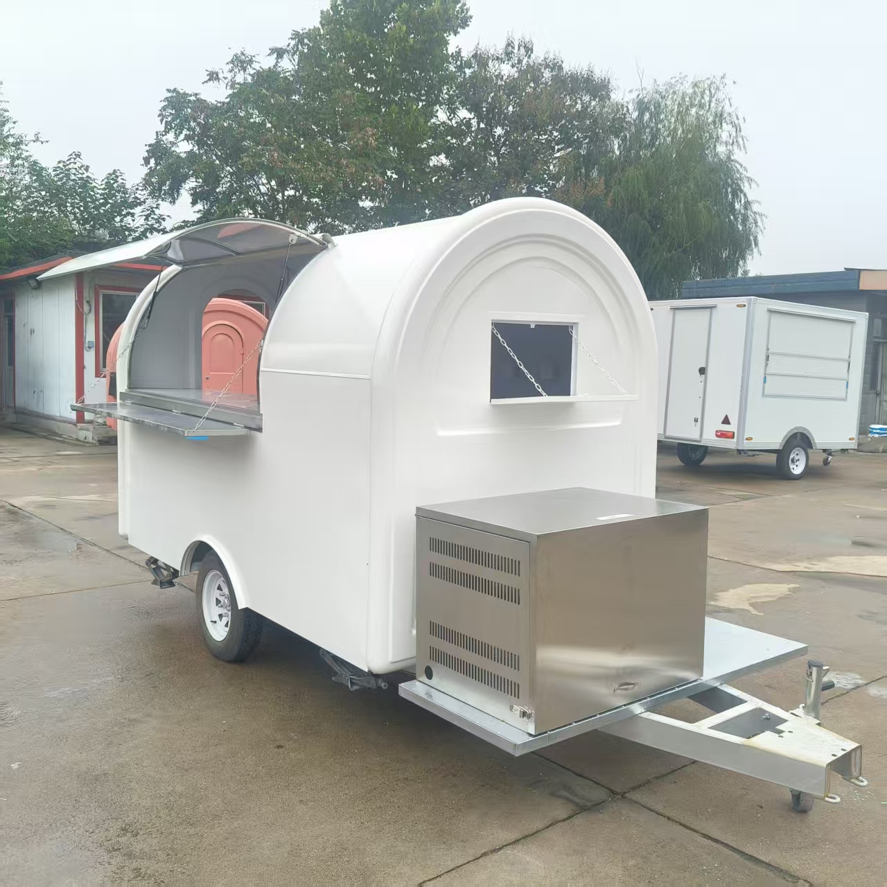 Fashionable white multi-functional mobile food truck