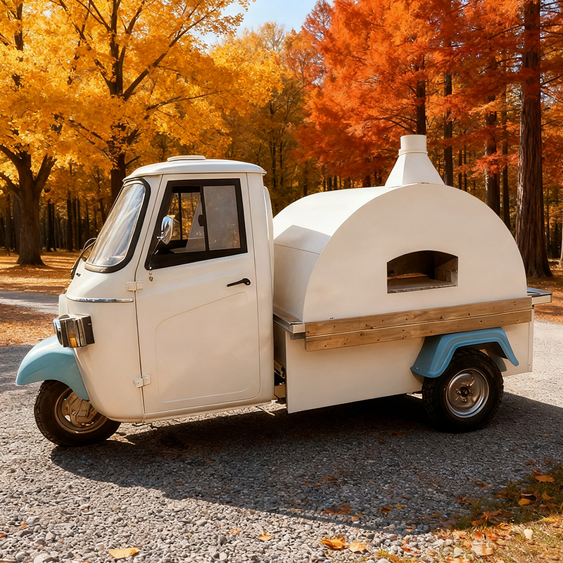 Retro three-wheeled pizza snack cart, mobile commercial freshly baked pizza food cart with oven, mobile vending cart