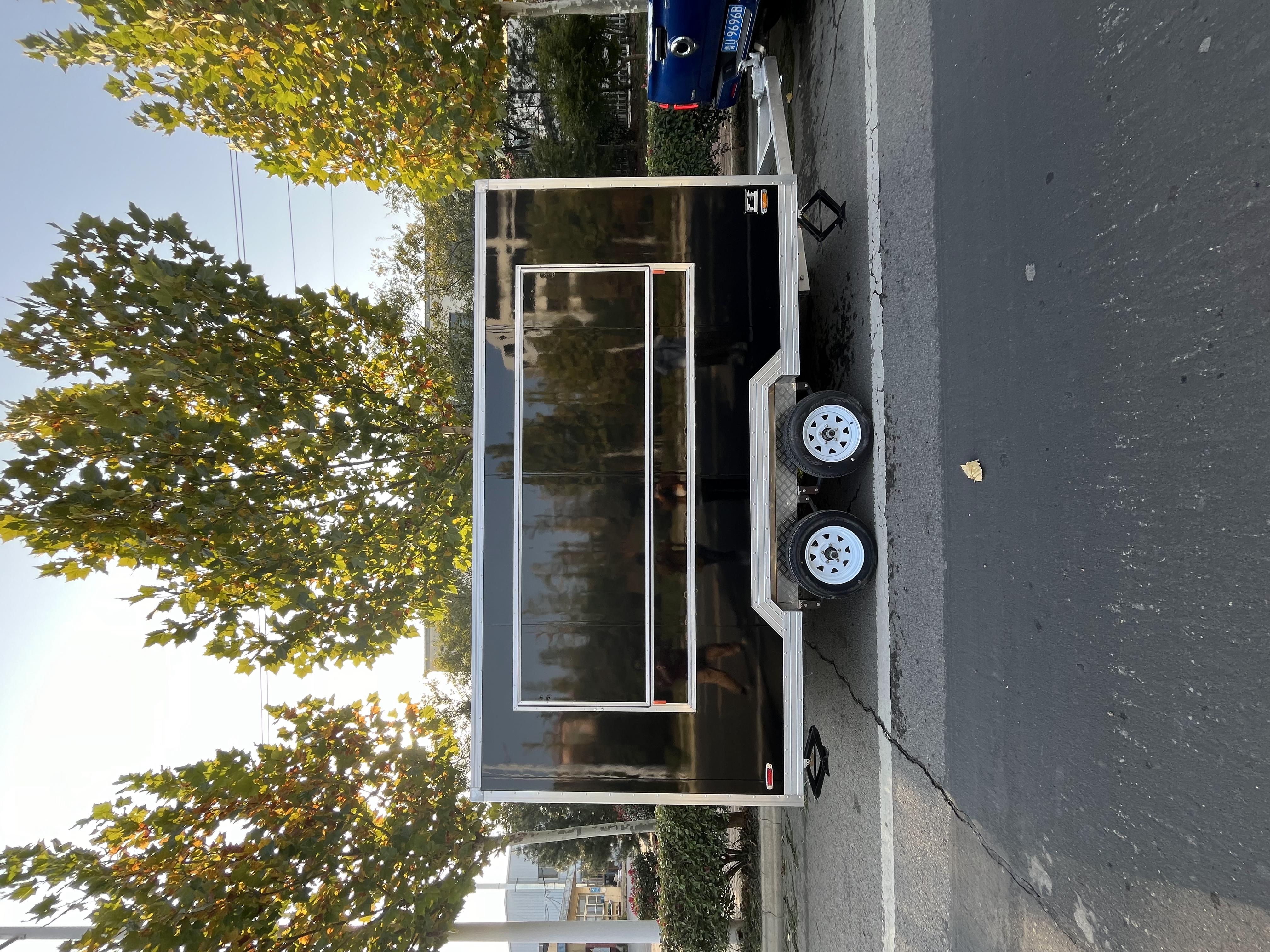 Black fashion mobile food truck, commercial multi-functional snack truck, outdoor market fast food sales trailer