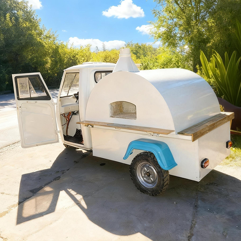 Retro three-wheeled pizza snack cart, mobile commercial freshly baked pizza food cart with oven, mobile vending cart
