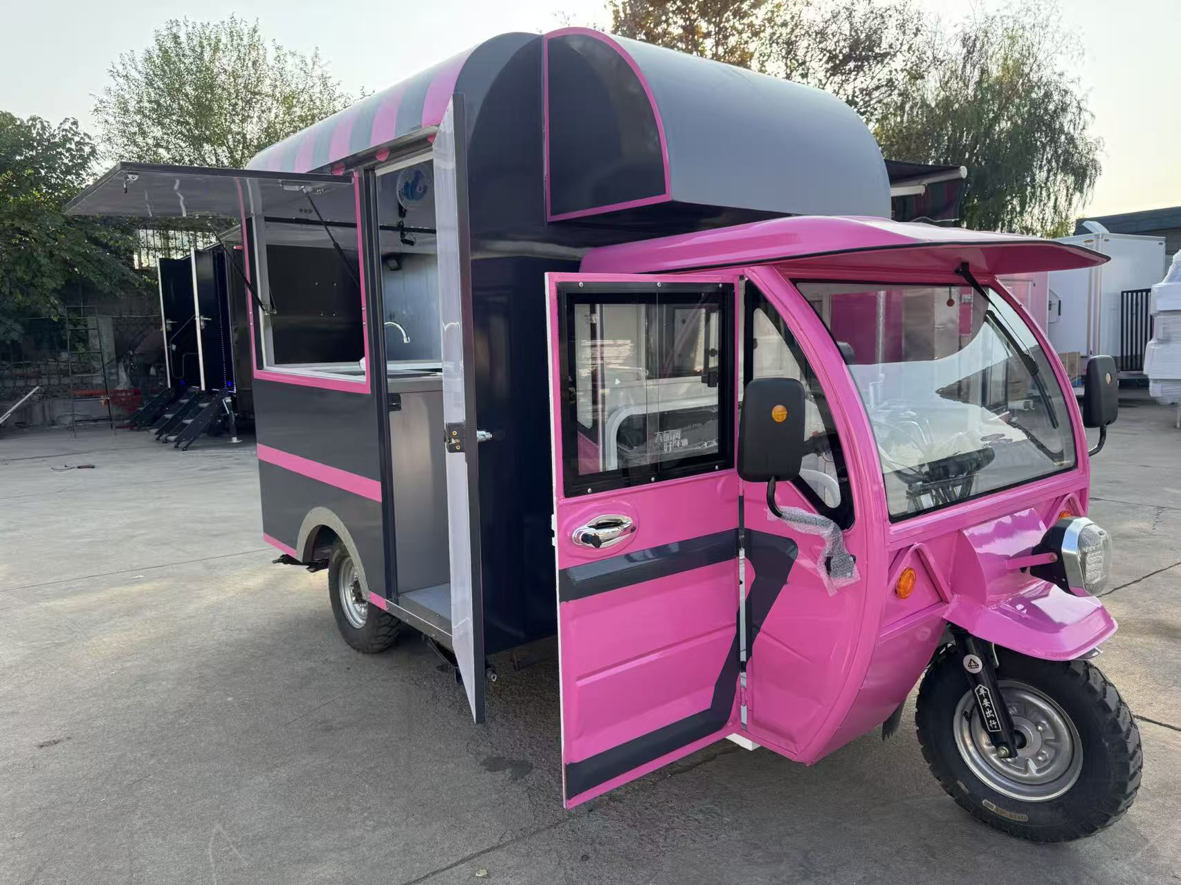 Eye-Catching Pink & Black Food Van - Fully Equipped Mobile Kitchen for Desserts, Snacks & Drinks
