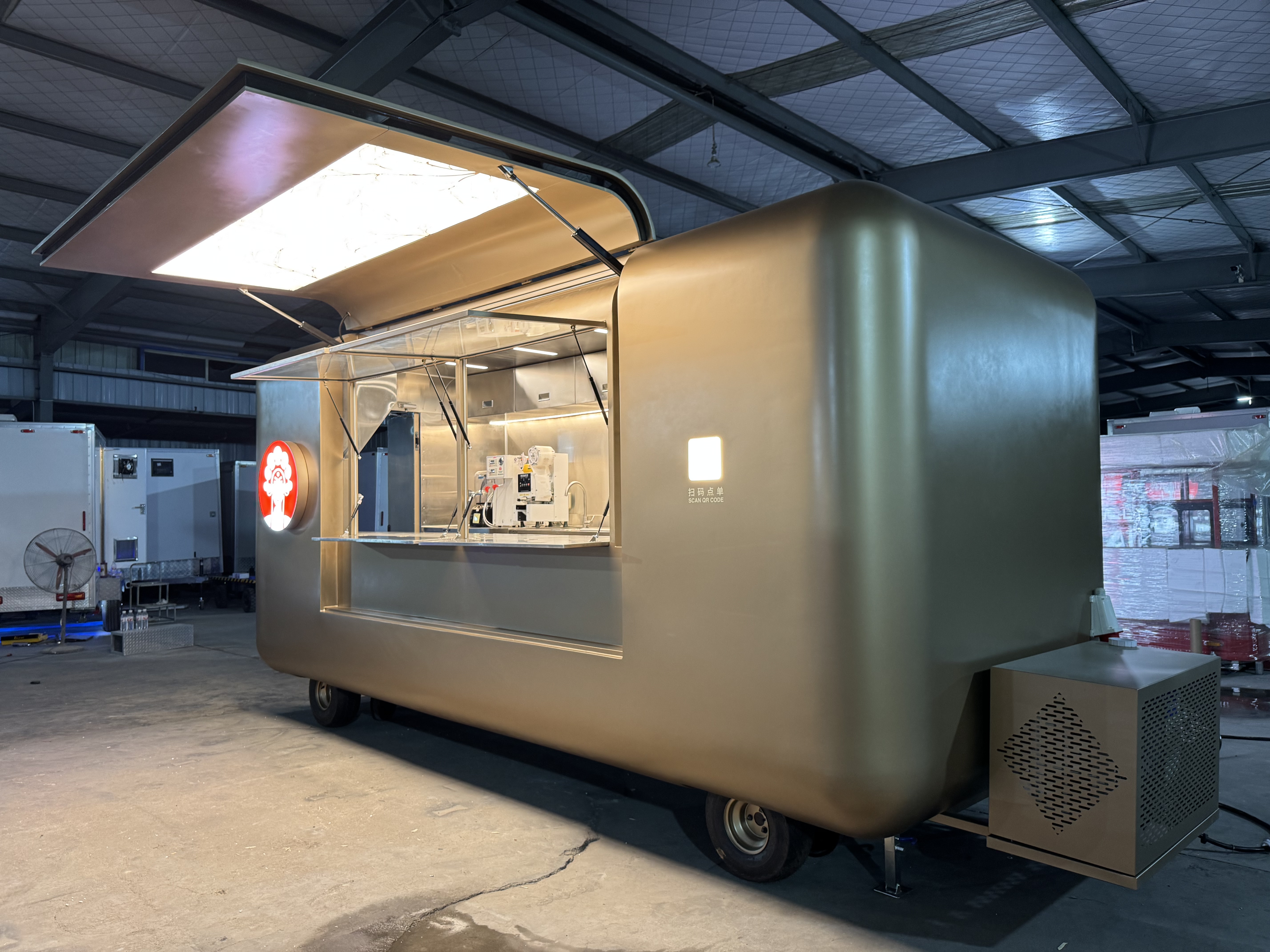 Chinese-style themed mobile food truck and smart mobile kitchen with Peking Opera mask elements
