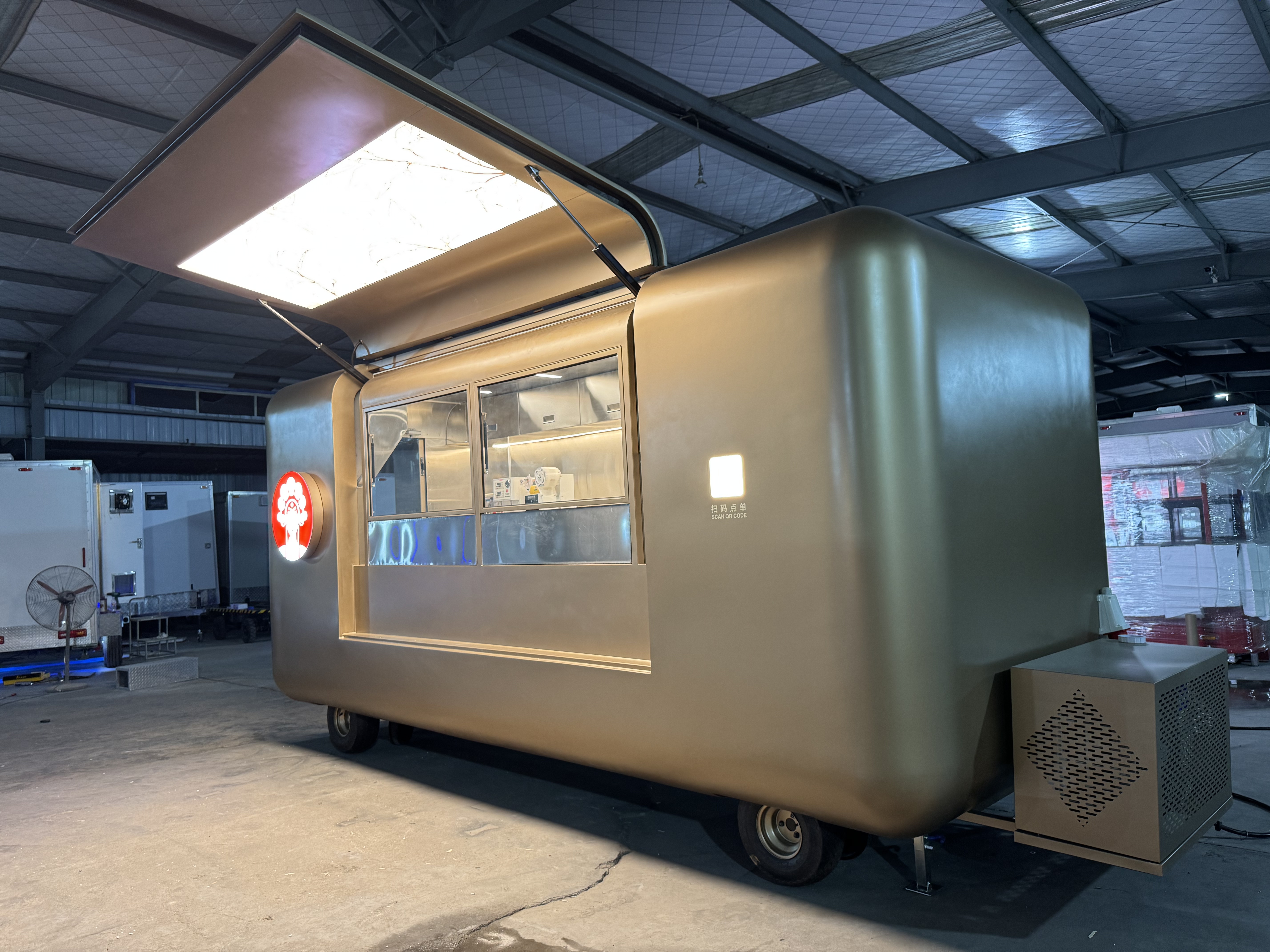 Chinese-style themed mobile food truck and smart mobile kitchen with Peking Opera mask elements