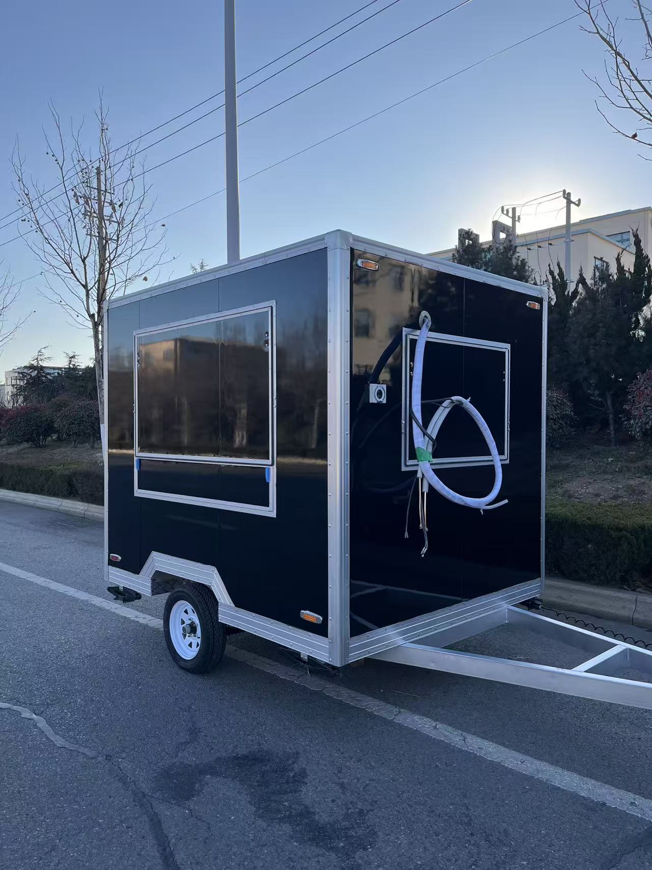 Cool Black Minimalist mobile food truck commercial mobile food business trailer