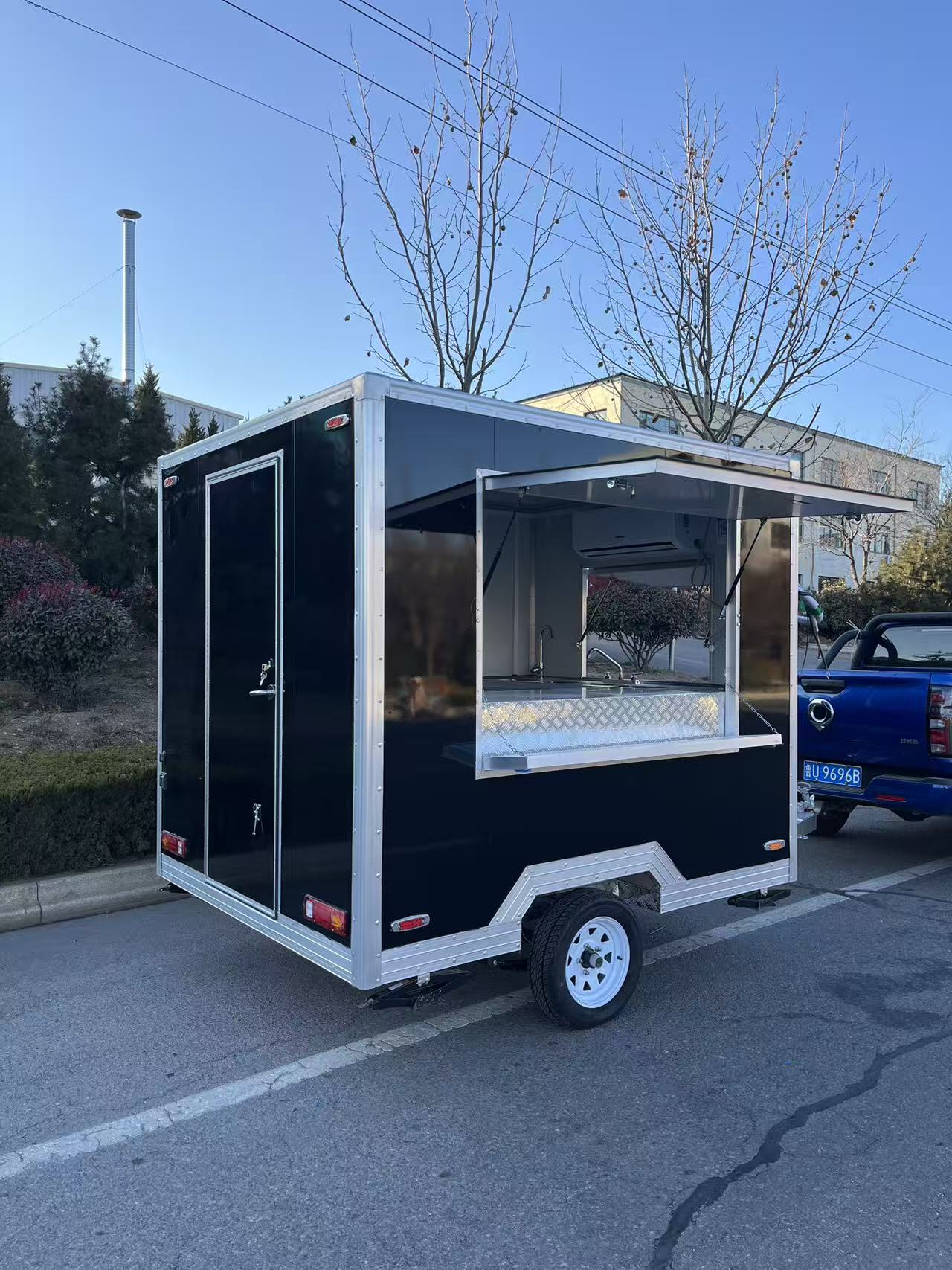 Cool Black Minimalist mobile food truck commercial mobile food business trailer