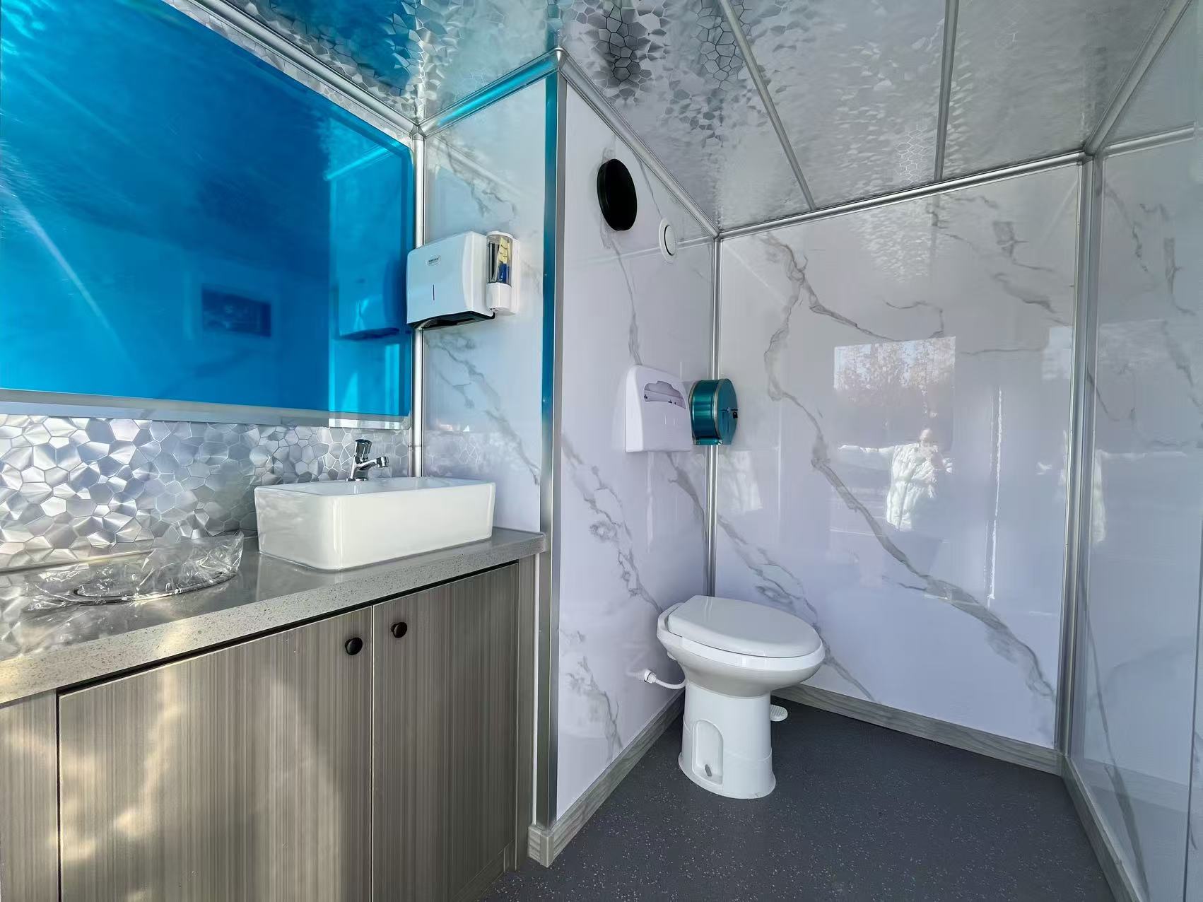 微信图片_20251118110520_2439_9