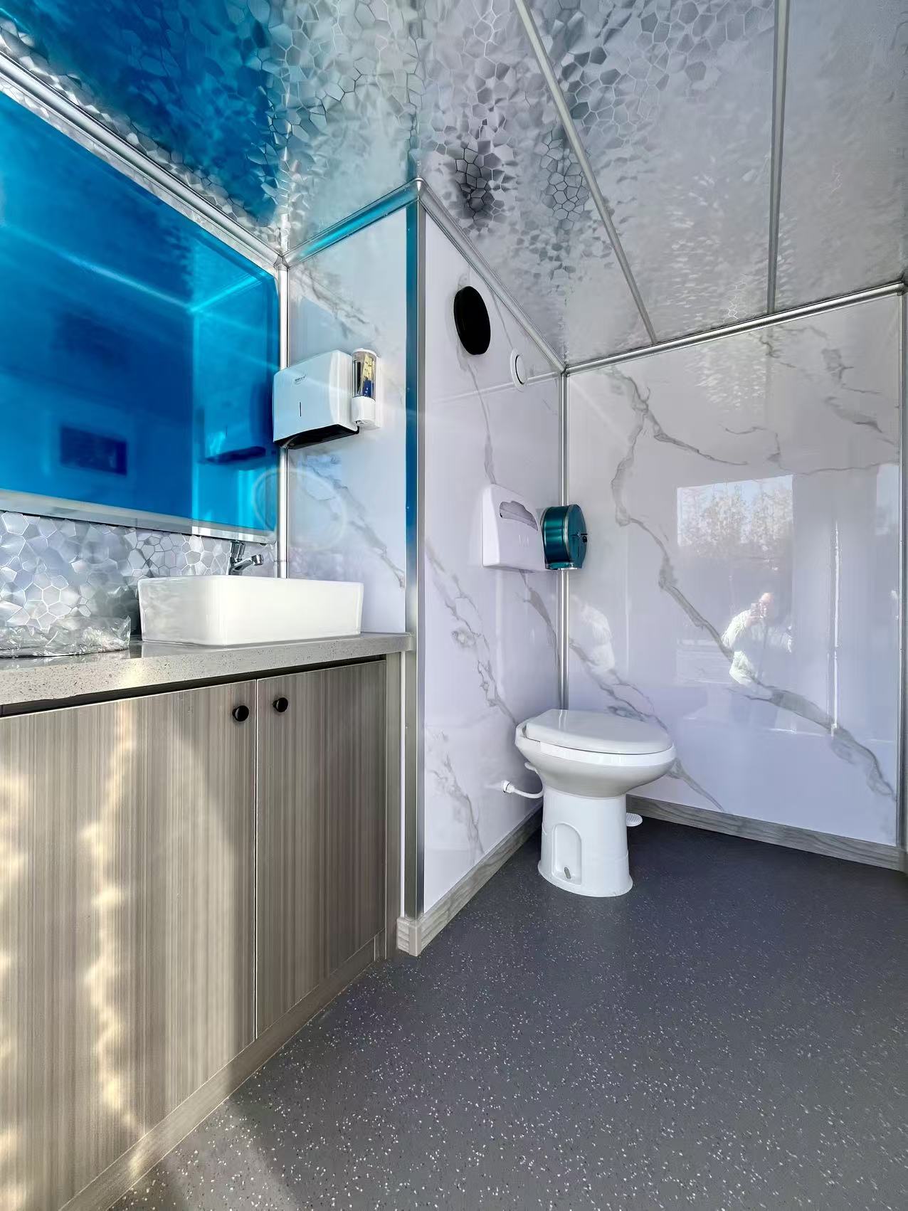 微信图片_20251118110537_2449_9